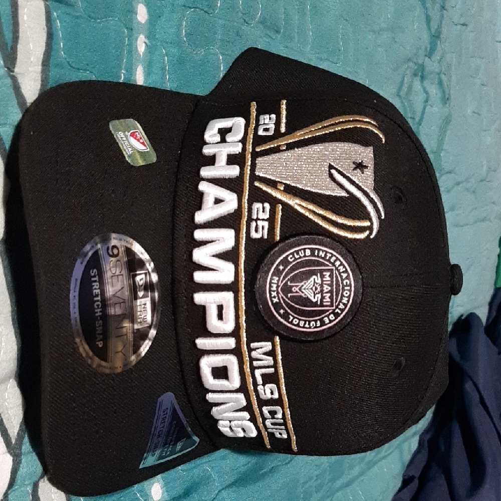 Inter Miami CF New Era 2025 MLS Cup Champions Locker Room 9SEVENTY AdjustableHat